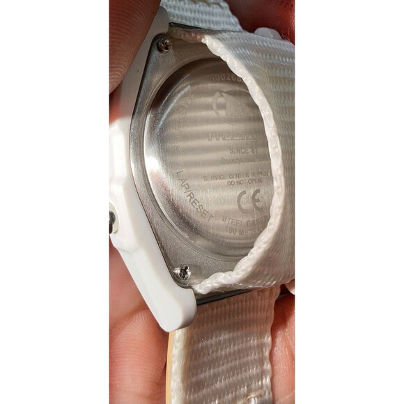 Freestyle Shark Classic Leash Digital Watch Pink Purple White 37mm Working main image 8